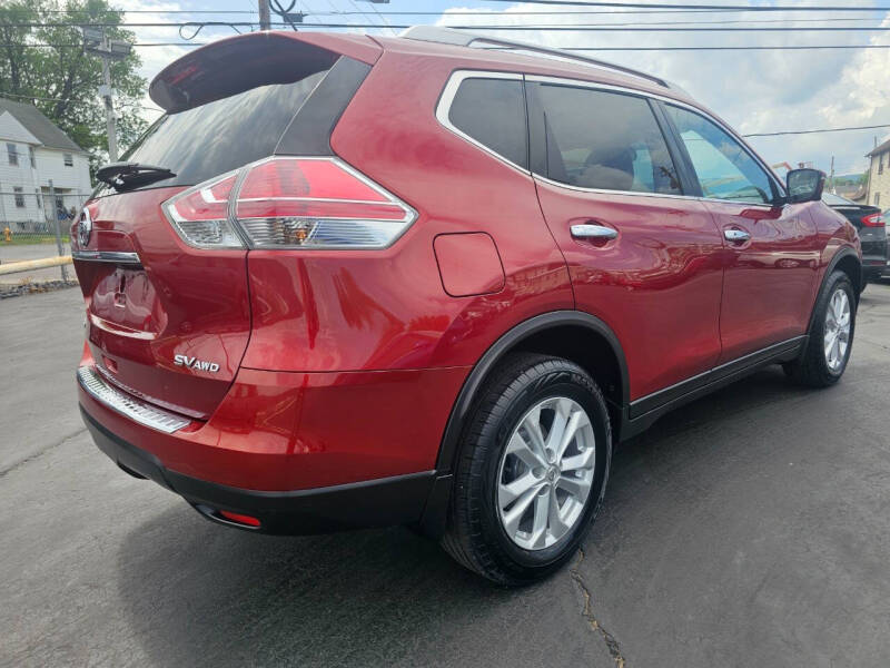 2016 Nissan Rogue SV