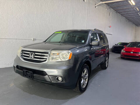 2013 Honda Pilot for sale at Lamberti Auto Collection in Plantation FL