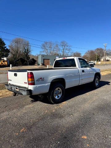 2003 GMC Sierra 1500 Work Truck