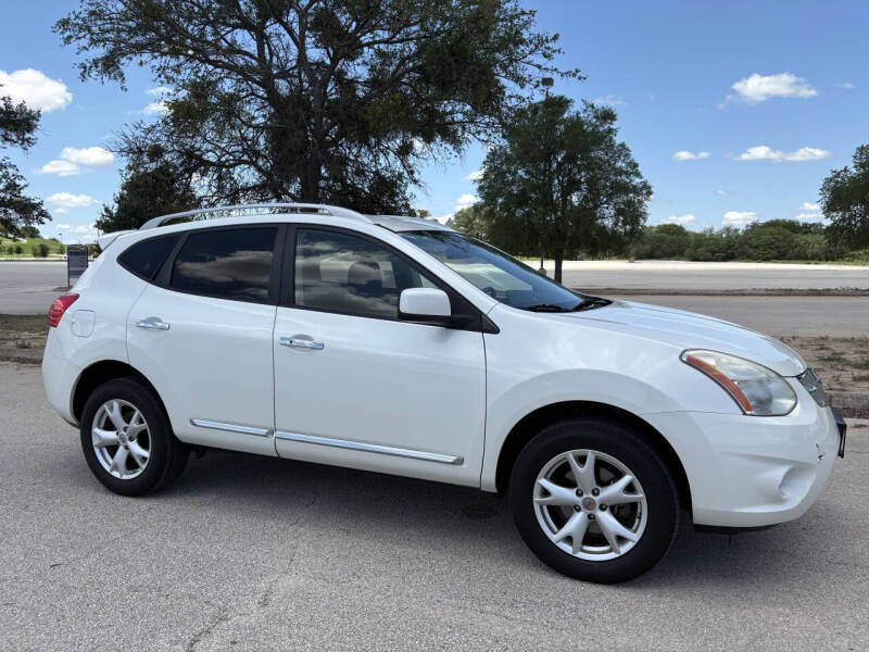 2011 Nissan Rogue SV