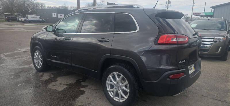 2015 Jeep Cherokee Altitude
