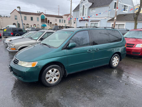 2002 Honda Odyssey for sale at American Dream Motors in Everett WA