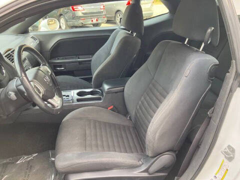 2014 Dodge Challenger SXT