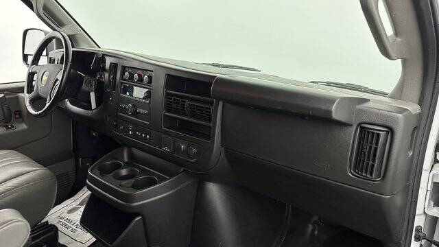 2023 Chevrolet Express LS 3500