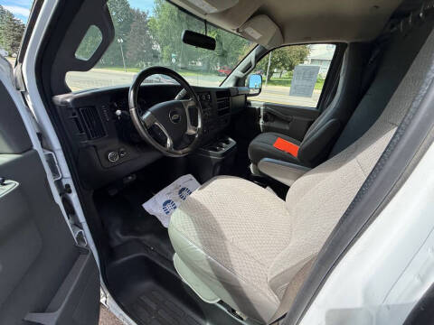 2016 Chevrolet Express 2500