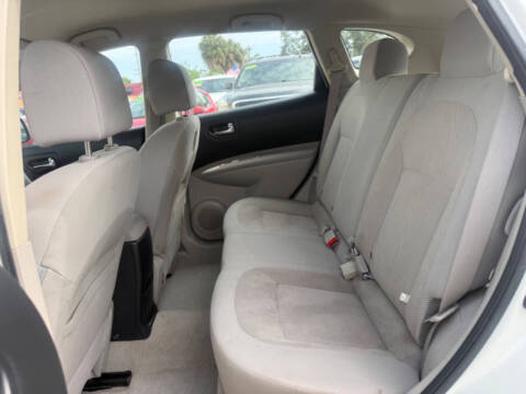 2015 Nissan Rogue Select S