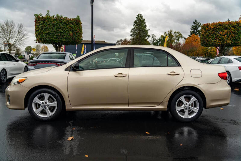 2012 Toyota Corolla LE