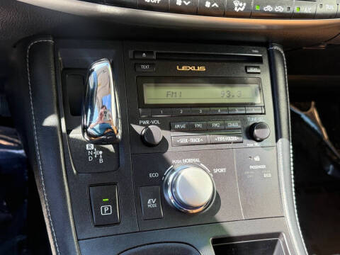 2013 Lexus CT 200h