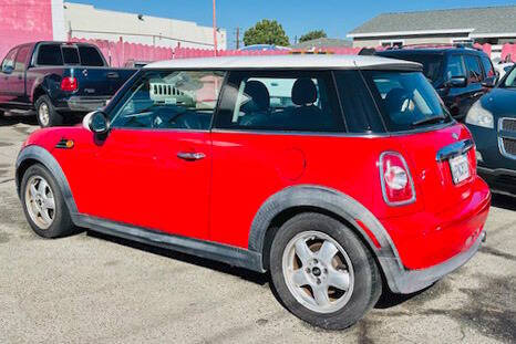 2011 MINI Cooper