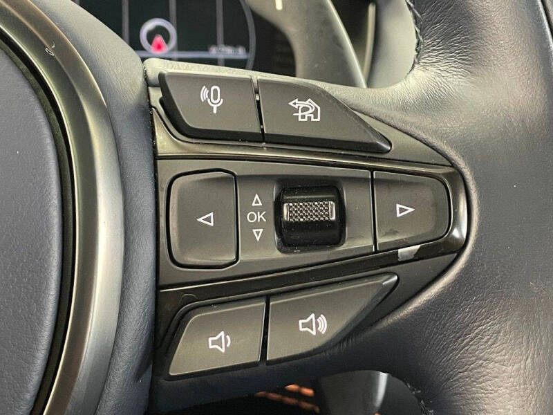 2022 Aston Martin DBX