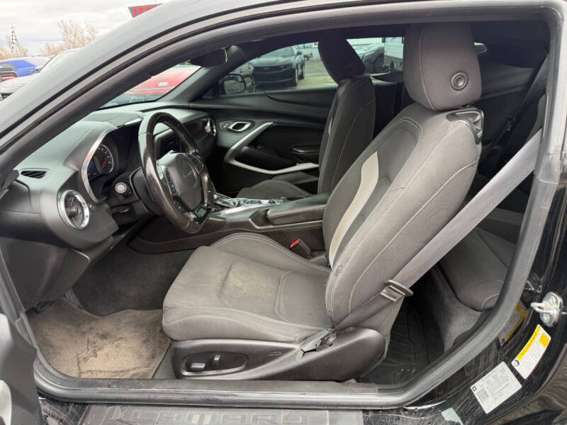 2019 Chevrolet Camaro LT