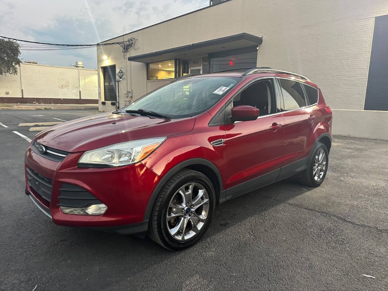 2016 Ford Escape for sale at Sarenco Auto Inc in Dallas, TX