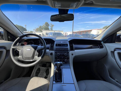 2011 Ford Taurus Limited