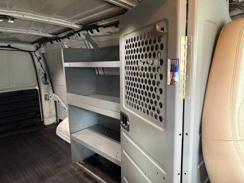 2017 Chevrolet Express 2500