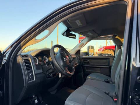 2016 RAM 1500 Express