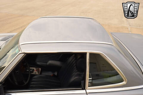 1982 Mercedes-Benz 380-Class 380 SL