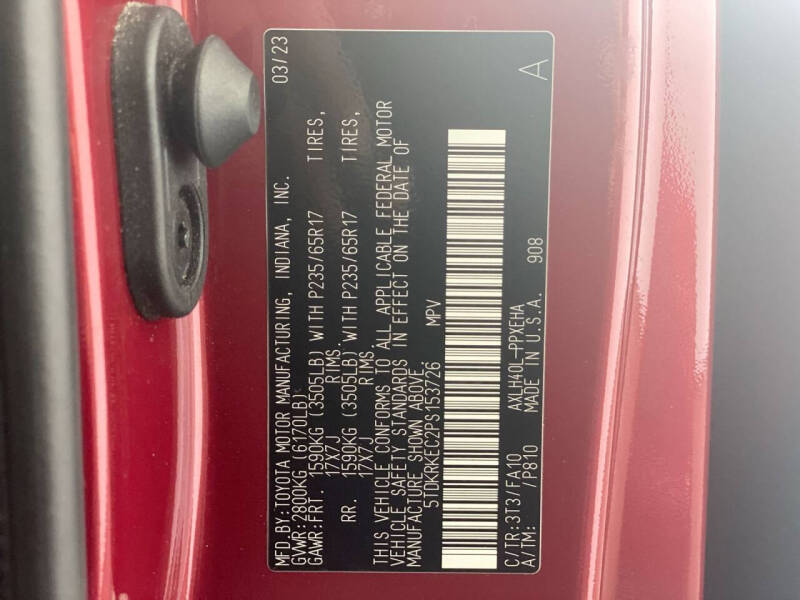 2023 Toyota Sienna LE 8-Passenger