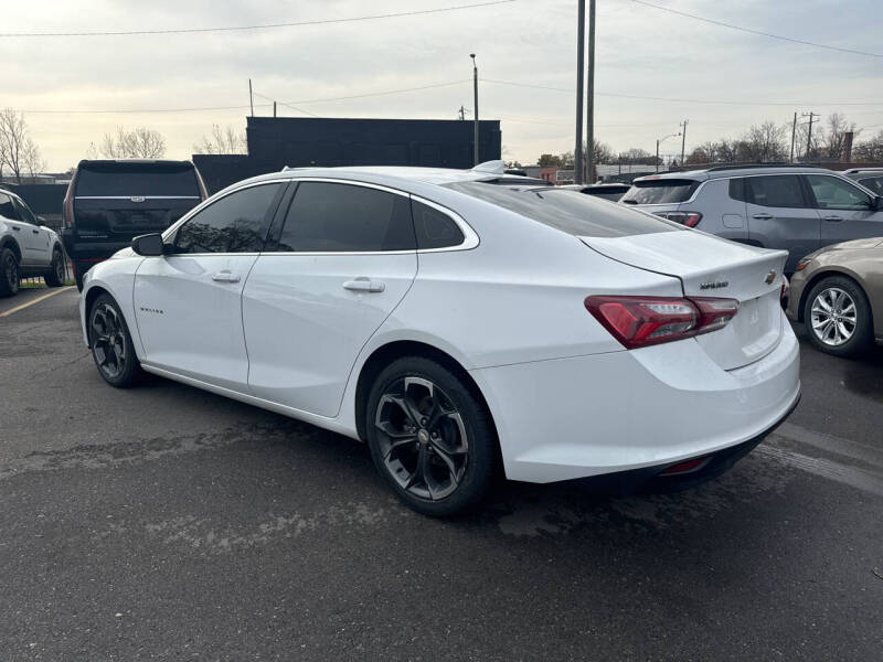 2022 Chevrolet Malibu 1LT photo 5