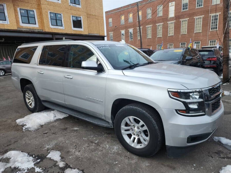2017 Chevrolet Suburban LT