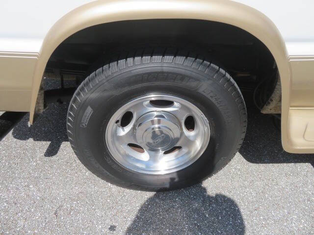 2014 Ford E-Series E-150