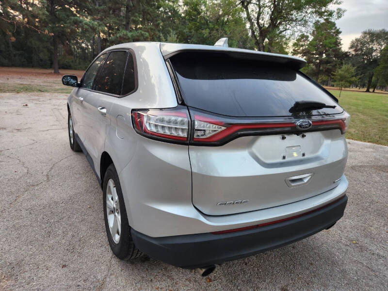 2017 Ford Edge SE photo 8