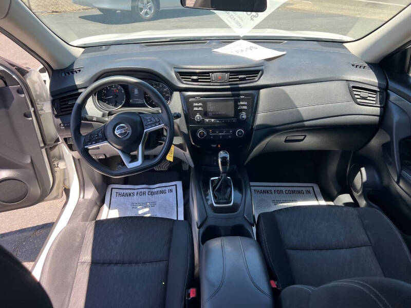 2017 Nissan Rogue S