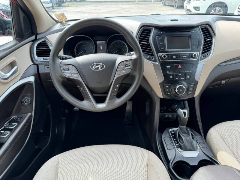 2018 Hyundai Santa Fe Sport Base photo 24