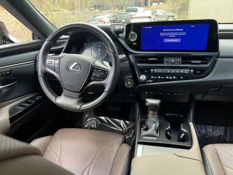 2024 Lexus ES 350 Luxury