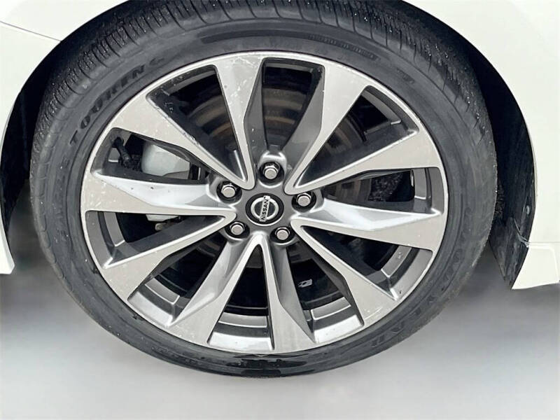 2022 Nissan Maxima 3.5 Platinum