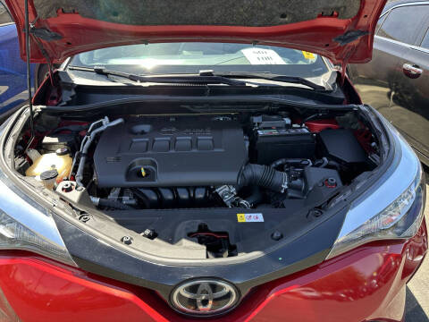 2021 Toyota C-HR XLE