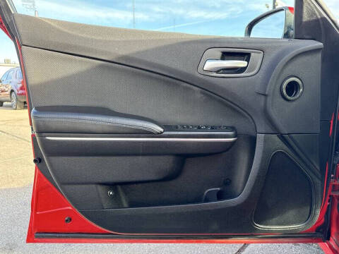 2017 Dodge Charger SE