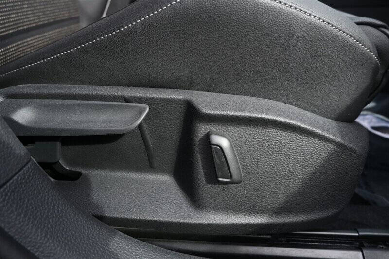 2019 Volkswagen Golf R 4Motion