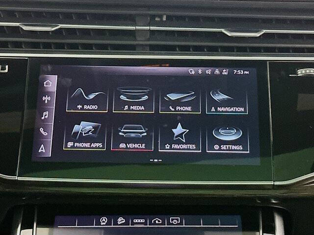 2023 Audi Q8 quattro Premium Plus 55 TFSI