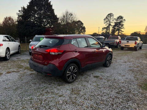 2020 Nissan Kicks SV