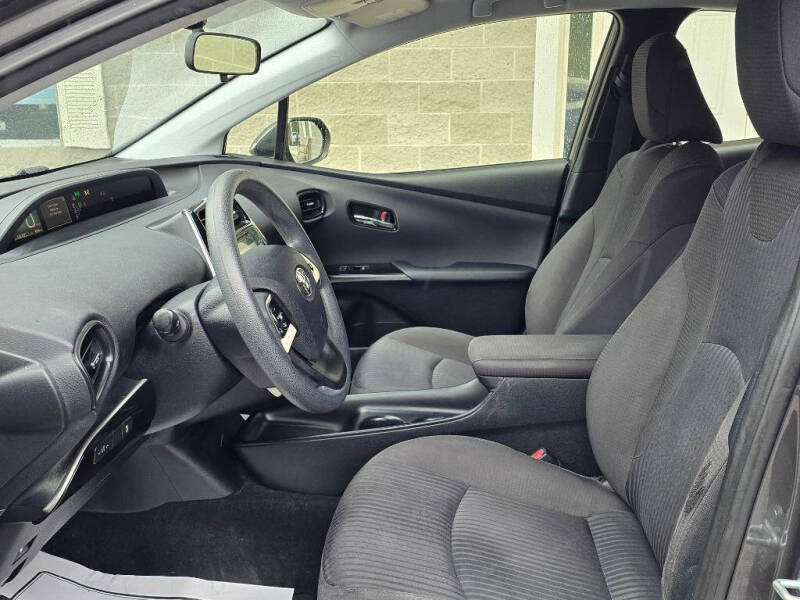 2016 Toyota Prius Two