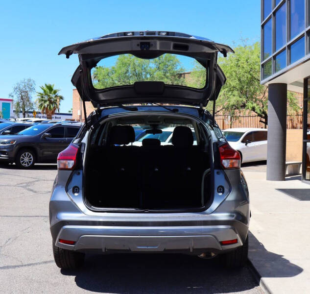 2021 Nissan Kicks SV