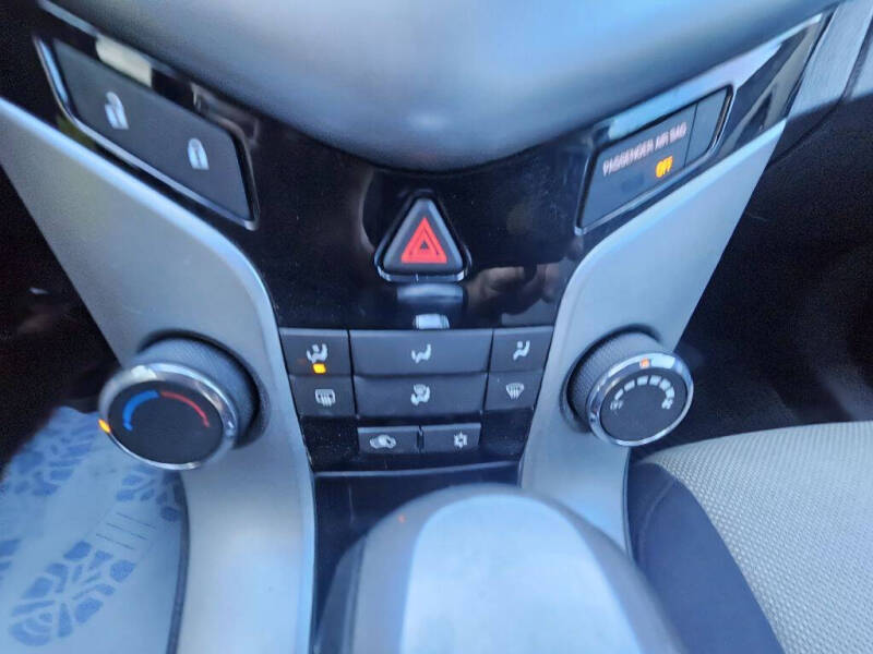 2014 Chevrolet Cruze LS Auto