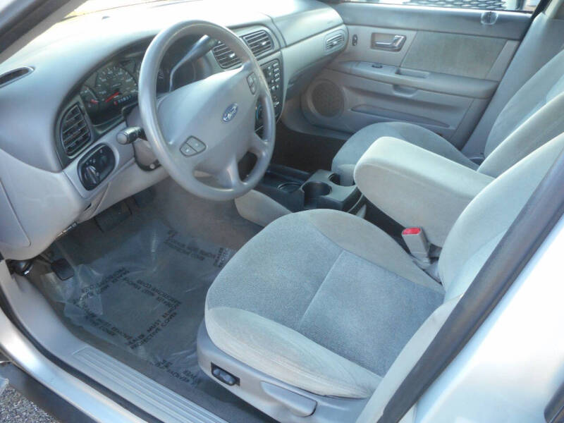 2001 Ford Taurus SES