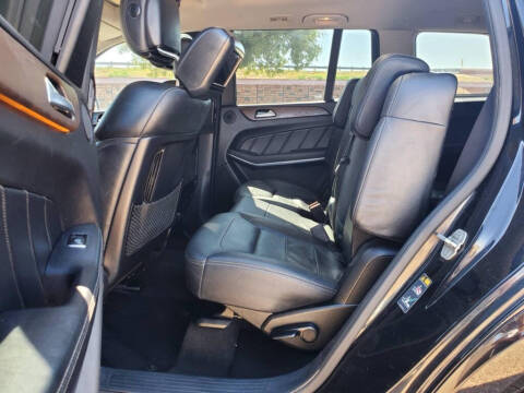 2014 Mercedes-Benz GL-Class GL 550 4MATIC