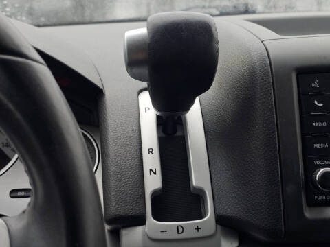 2012 Volkswagen Routan