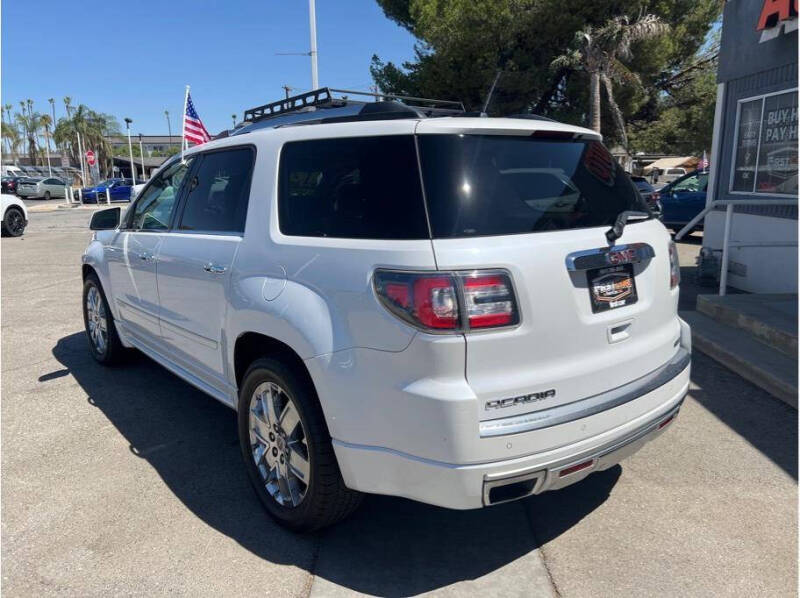 2016 GMC Acadia Denali