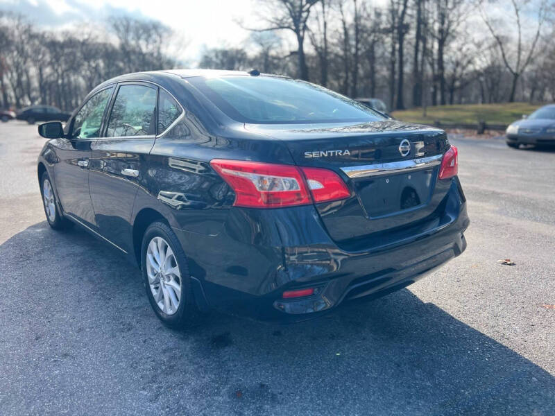 2018 Nissan Sentra SV photo 5