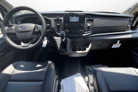 2025 Ford Transit 250