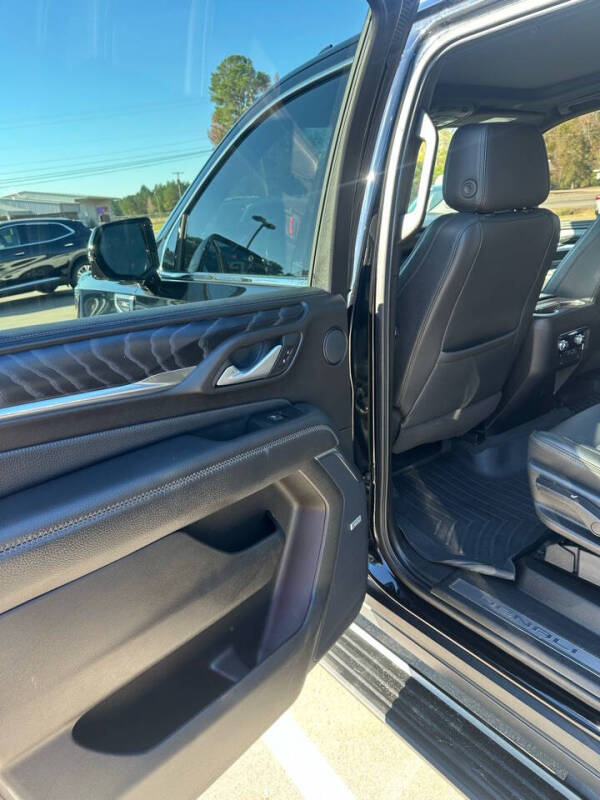 2023 GMC Yukon XL AT4