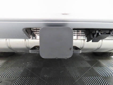 2025 Land Rover Defender 130 P300 S