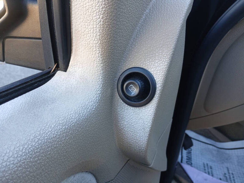 2008 Ford Explorer XLT