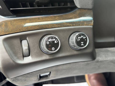 2017 Cadillac Escalade Platinum