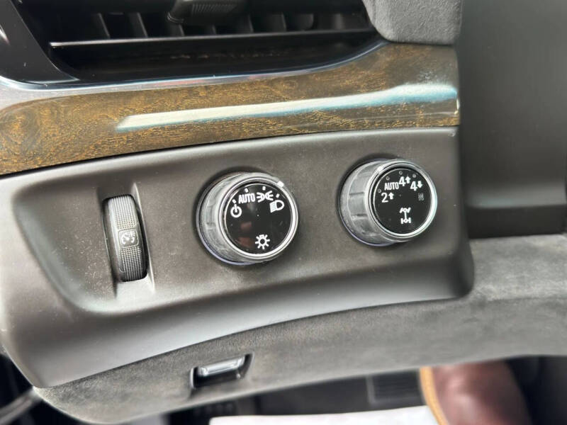 2017 Cadillac Escalade Platinum