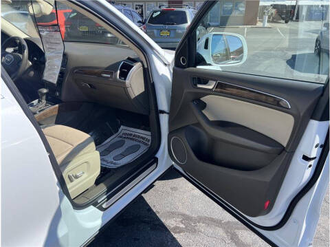 2016 Audi Q5 2.0T quattro Premium Plus