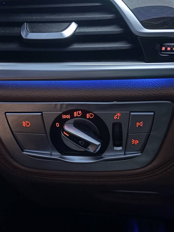 2016 BMW 7 Series 750i xDrive